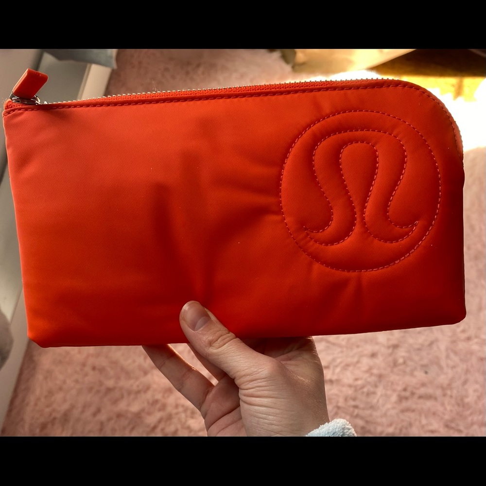 Lululemon Now and Always Pouch *Puffy